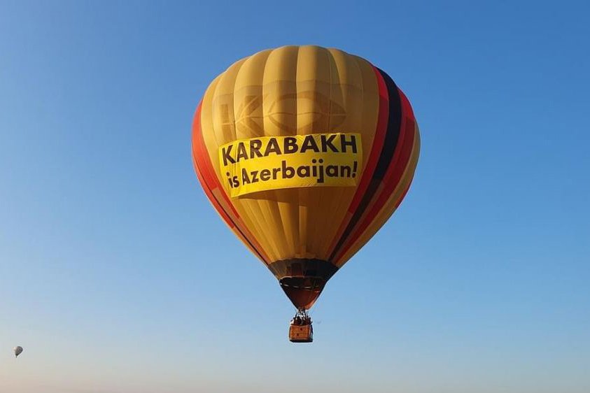 Qarabağ, səndən ötrü qan tökməyə cümlə qadiriz!